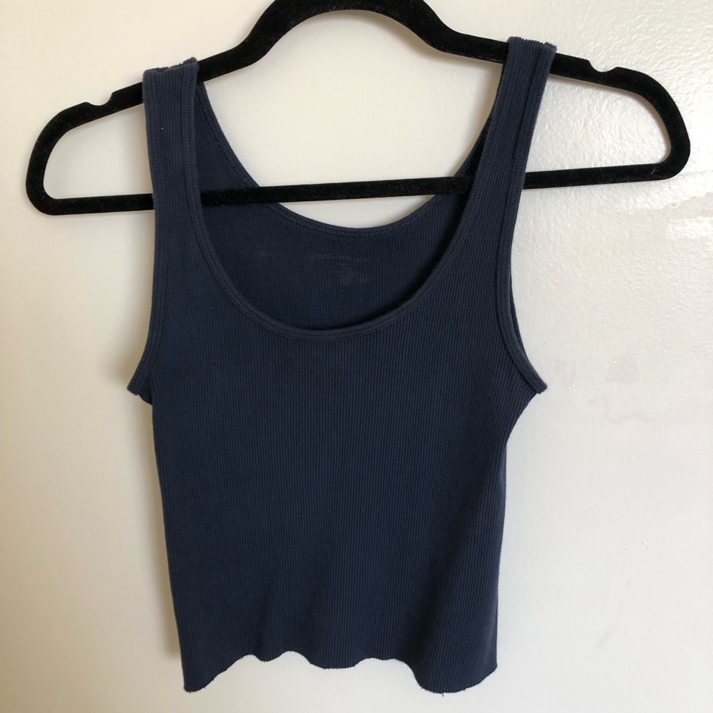 Brandy Melville navy tank